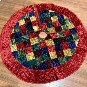 Vintage Crushed Velvet Patchwork Quilted Christmas Tree Skirt 50” Jewel-tones